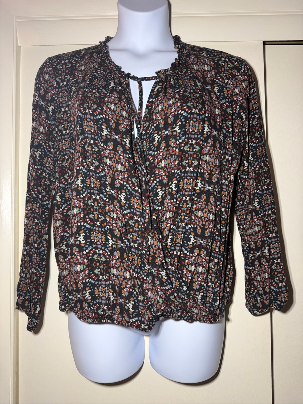 Knox Rose Fall Black Multi-Color Long-Sleeve Wrap Blouse size XL
